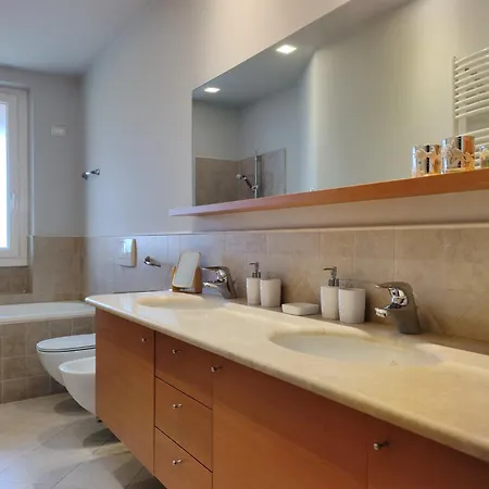Apartment Iseolakerental - Luer Lovere
